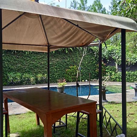 Villa Gathering Yuni Syahla Citaringgul Eksteriør bilde