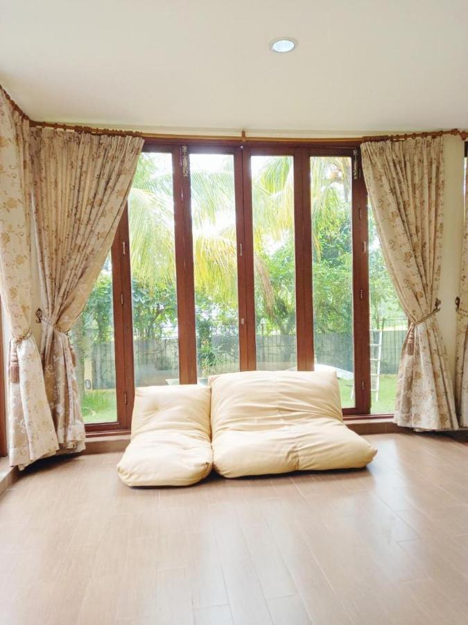 Villa Gathering Yuni Syahla Citaringgul Eksteriør bilde